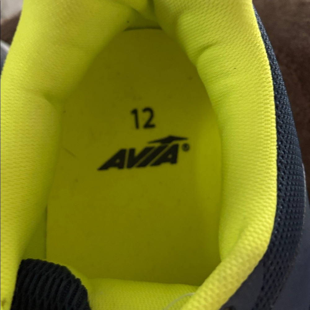 Men’s Aviation Hightail Athletic Shoe Size 12
New Blue/ Yellow - Picture 3 of 8